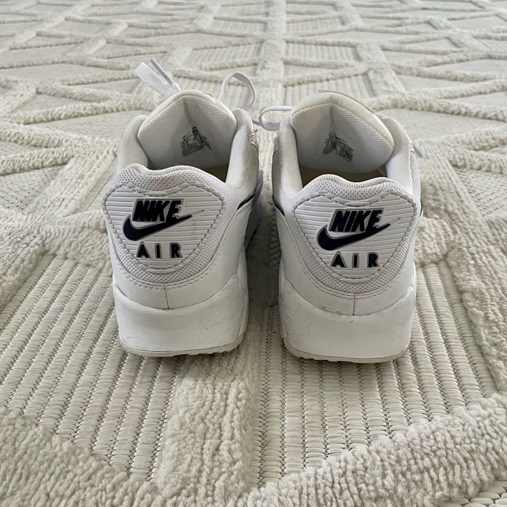 Nike Air Max 90s - Picture 8 of 9